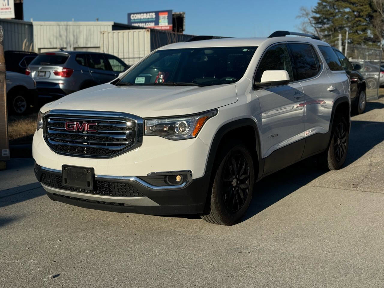 Used 2019 GMC Acadia SLT FWD image 4