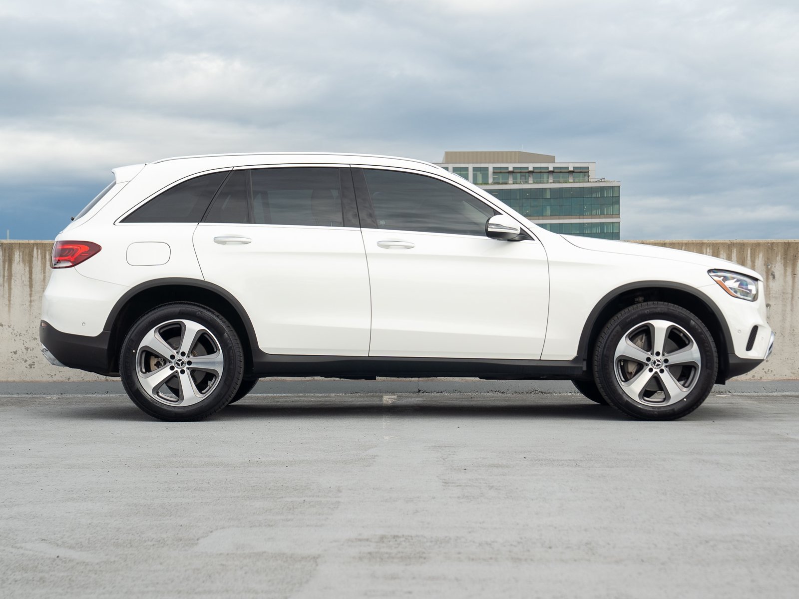 Certified 2022 Mercedes-Benz GLC 300 4MATIC image 6