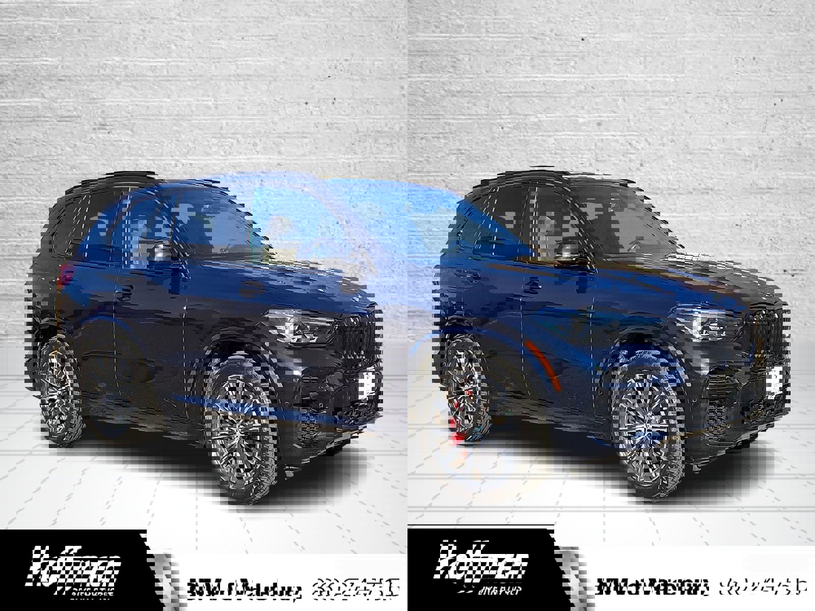 Used 2023 BMW X5 xDrive40i w/ M Sport Package image 1