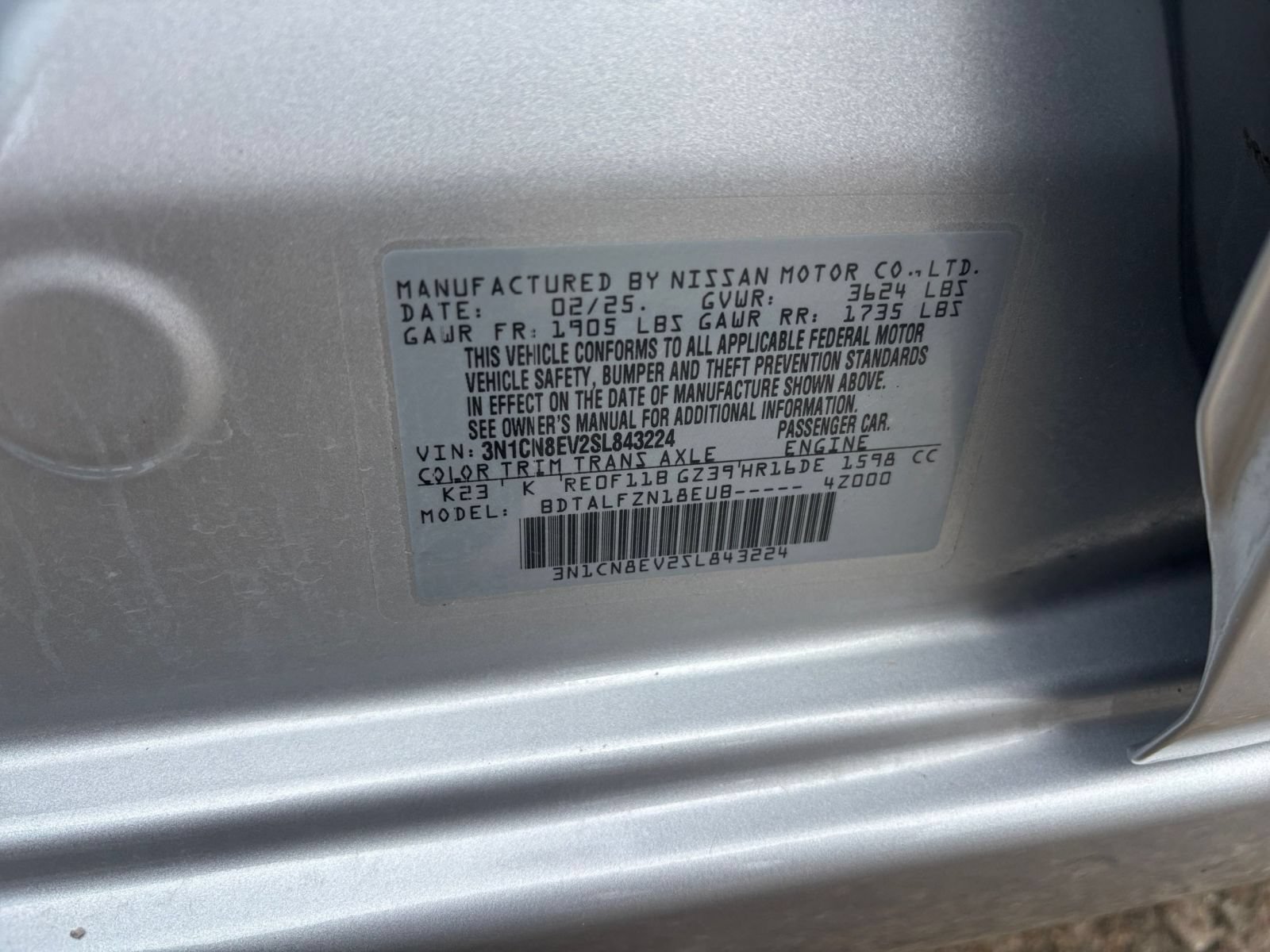 Used 2025 Nissan Versa SV FWD image 27