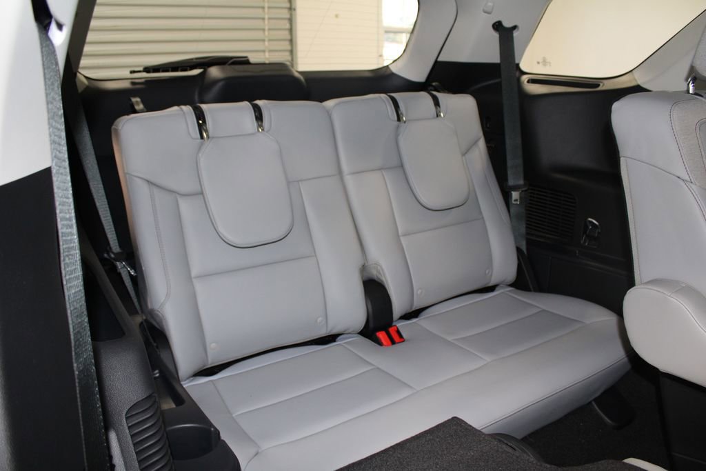 New 2025 Ford Explorer Active w/ Active Comfort Package image 36