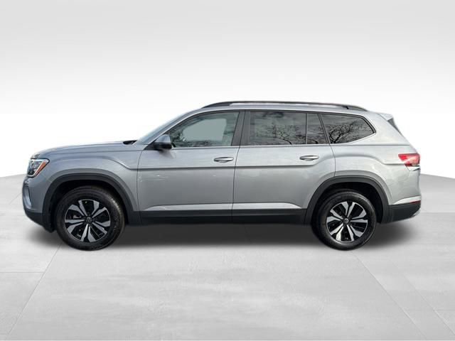 Used 2025 Volkswagen Atlas SE image 5
