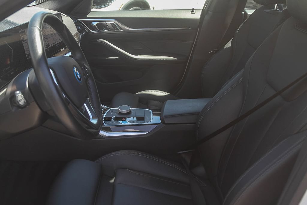 Used 2023 BMW i4 eDrive35 w/ Premium Package RWD image 14