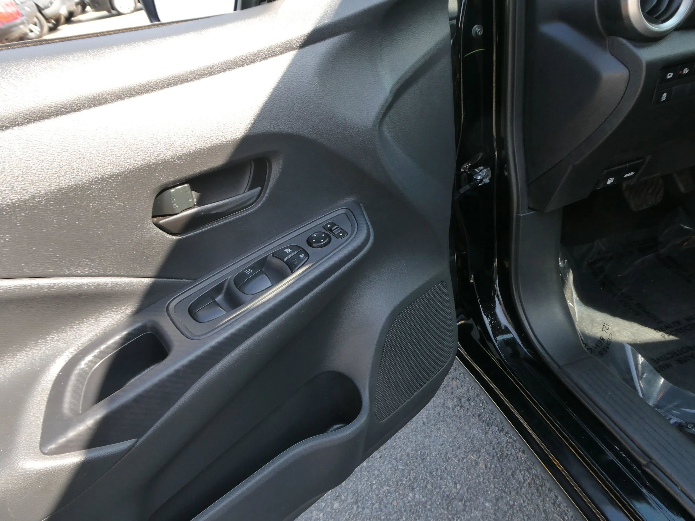 Used 2024 Nissan Versa S w/ S Plus Package image 14