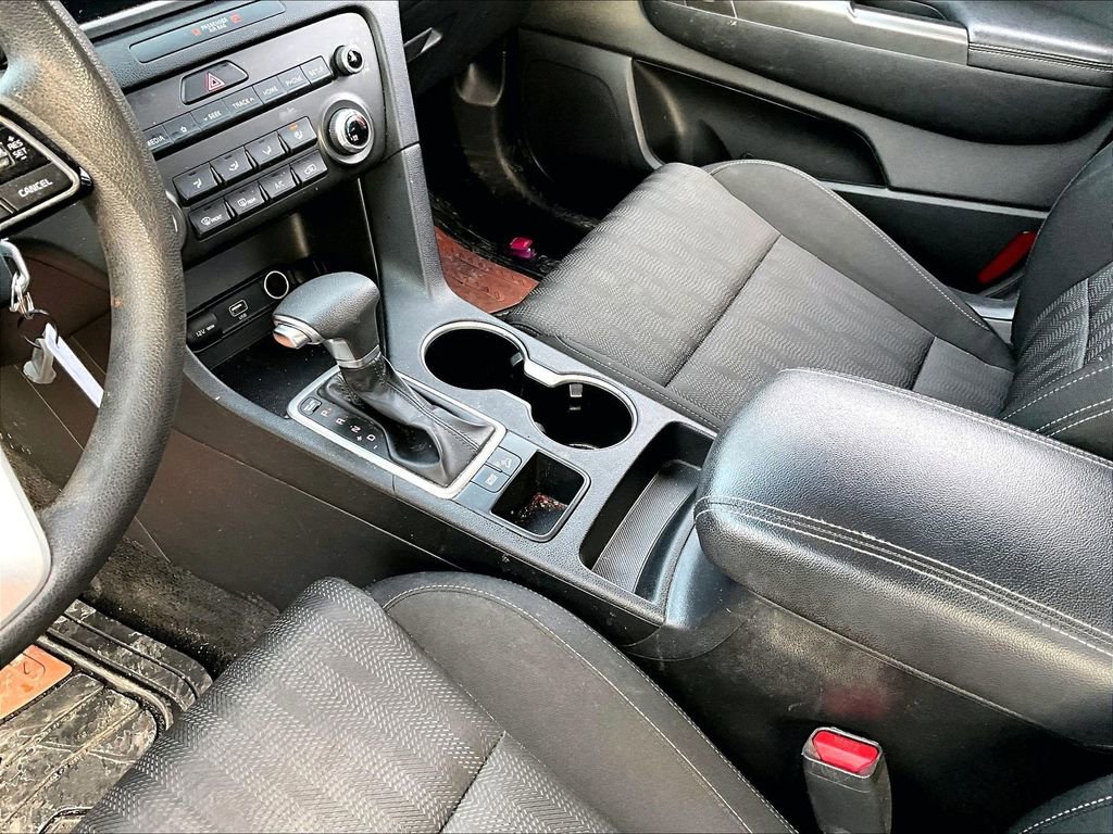Used 2021 Kia Sportage LX FWD image 11