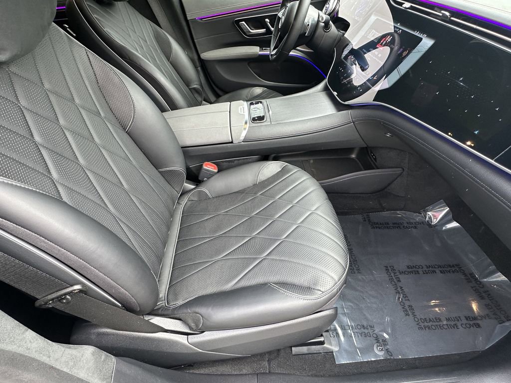 Certified 2023 Mercedes-Benz EQS 580 4MATIC Sedan image 15