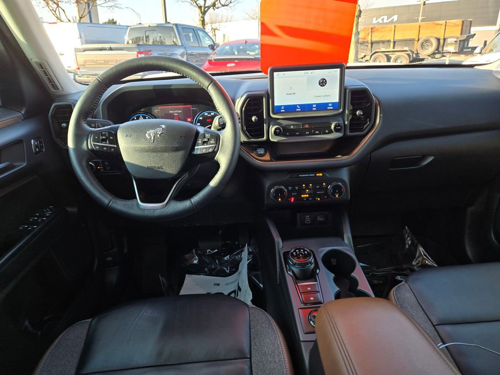 Used 2023 Ford Bronco Sport Outer Banks image 10