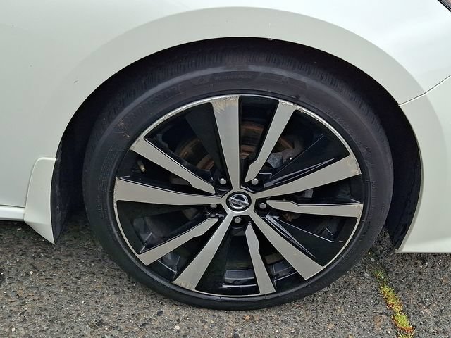 Used 2019 Nissan Altima 2.5 SR FWD image 8