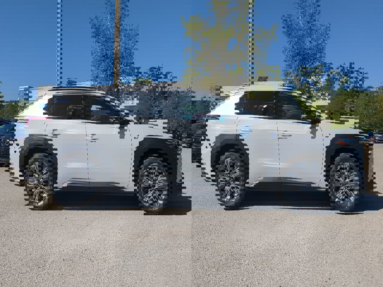 New 2025 Subaru Solterra Touring w/ Touring Package image 3