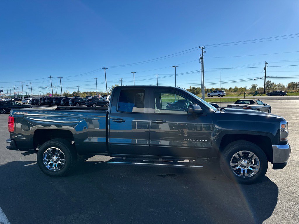 Used 2019 Chevrolet Silverado 1500 LT w/ All Star Edition image 4