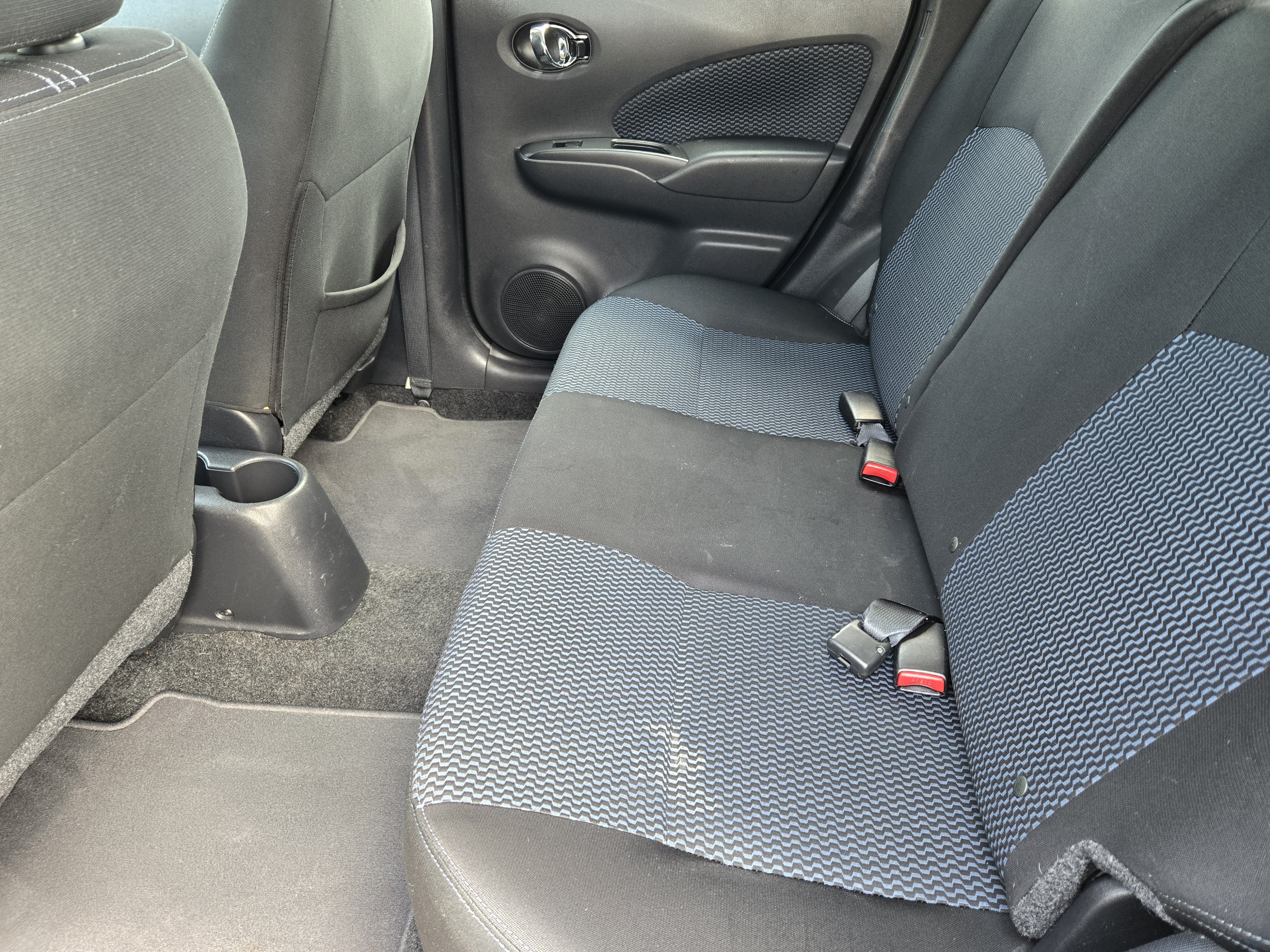 Used 2017 Nissan Versa Note SV w/ SV Appearance Package FWD image 33