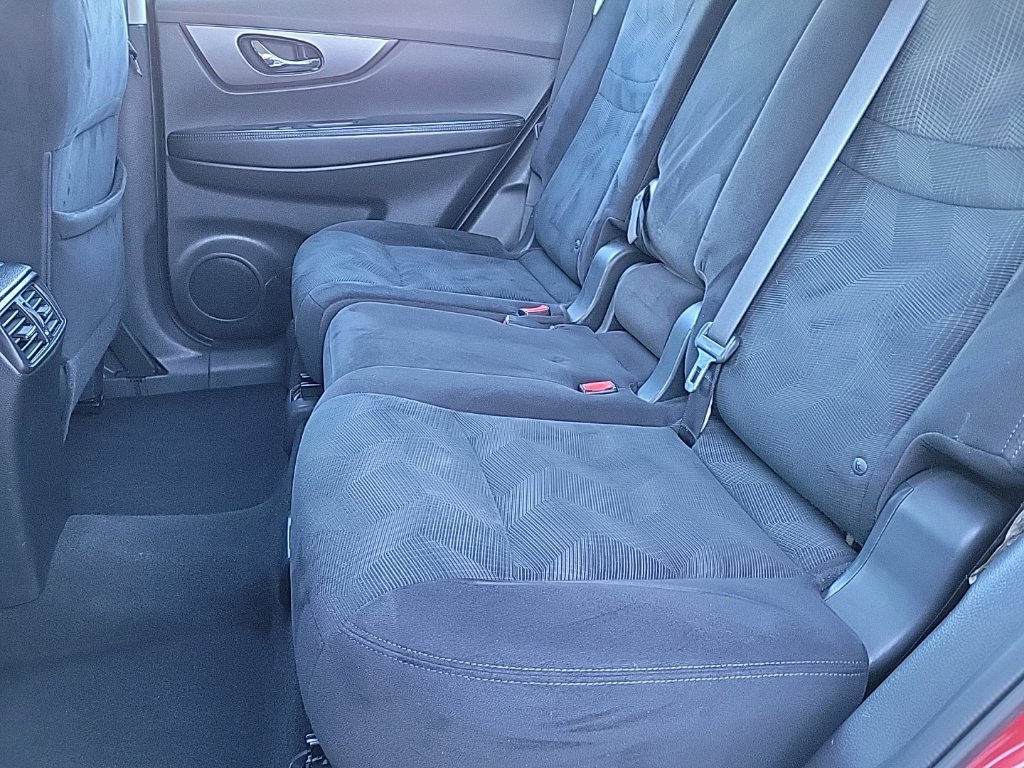 Used 2014 Nissan Rogue S AWD/4WD image 13
