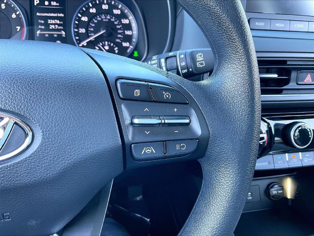 Used 2023 Hyundai Kona SEL AWD/4WD image 22