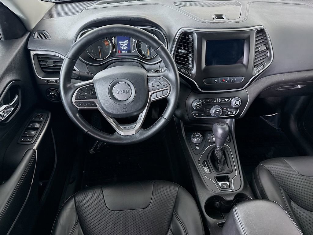 Used 2021 Jeep Cherokee Latitude Lux image 4