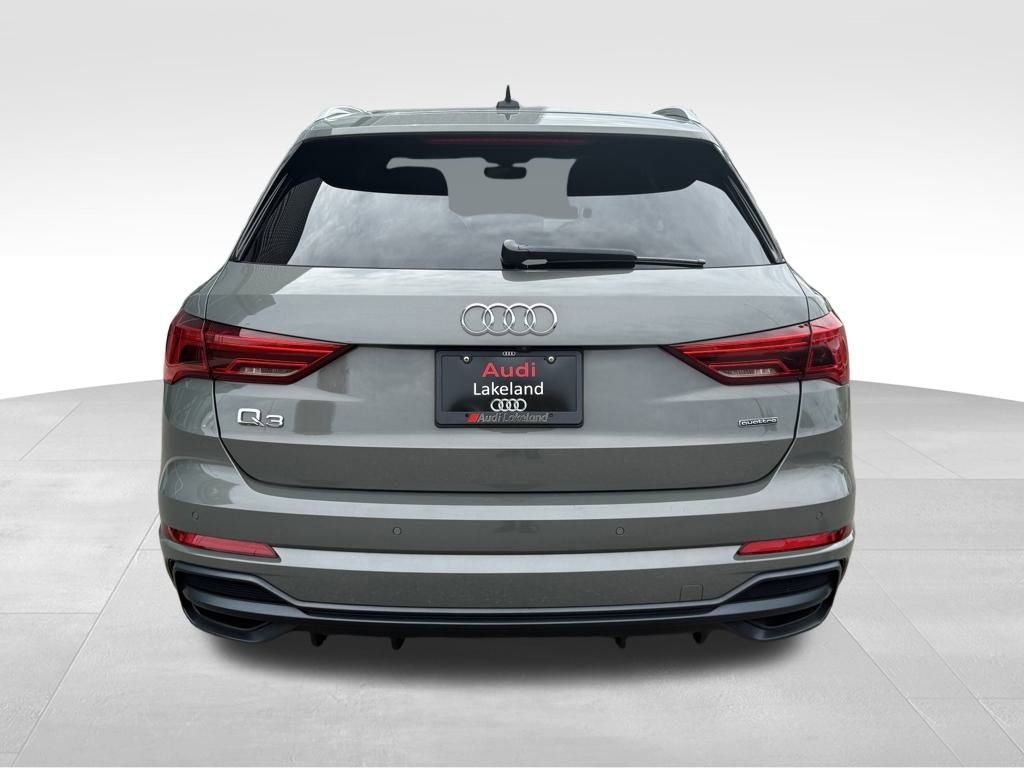Used 2020 Audi Q3 2.0T Premium w/ Convenience Package image 5