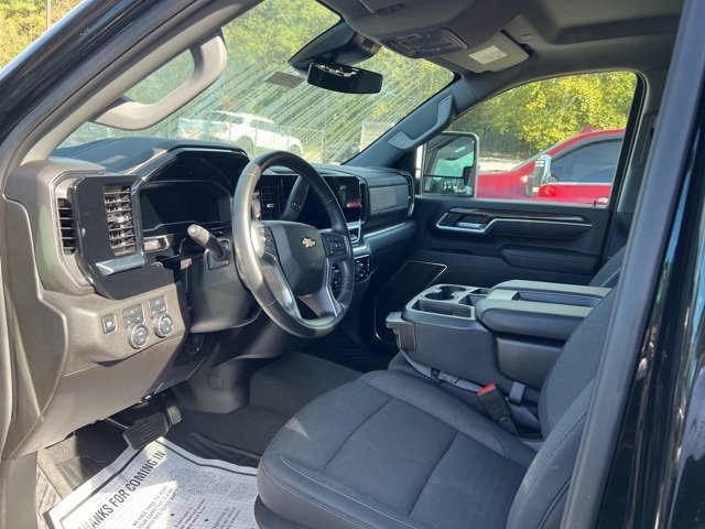 Used 2024 Chevrolet Silverado 2500 LT image 7