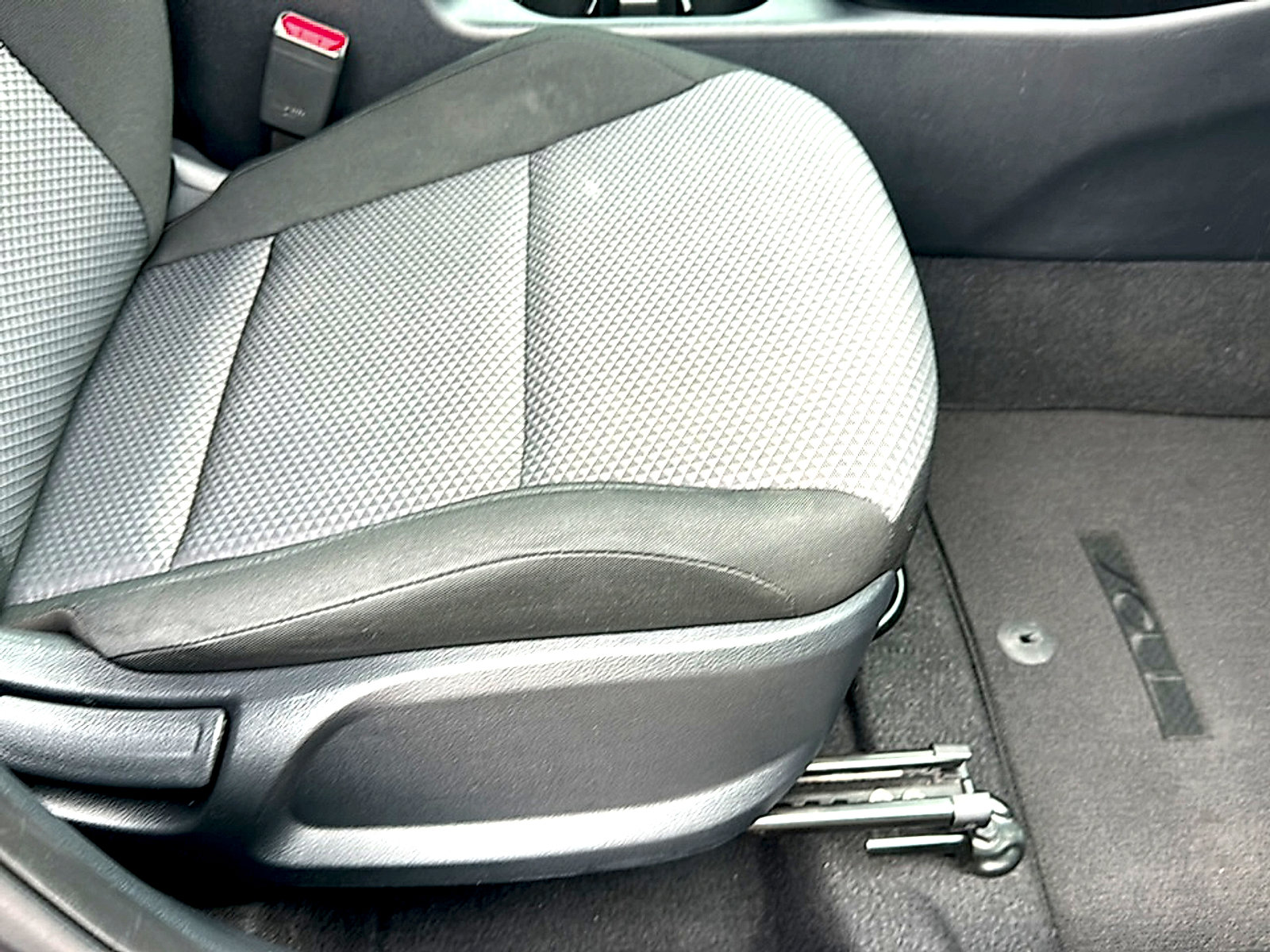 Used 2024 Kia Soul LX w/ Option Group 015 FWD image 25