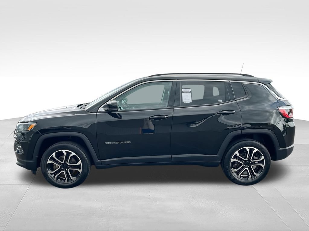 Used 2022 Jeep Compass Limited w/ Sun and Sound Group AWD/4WD image 5