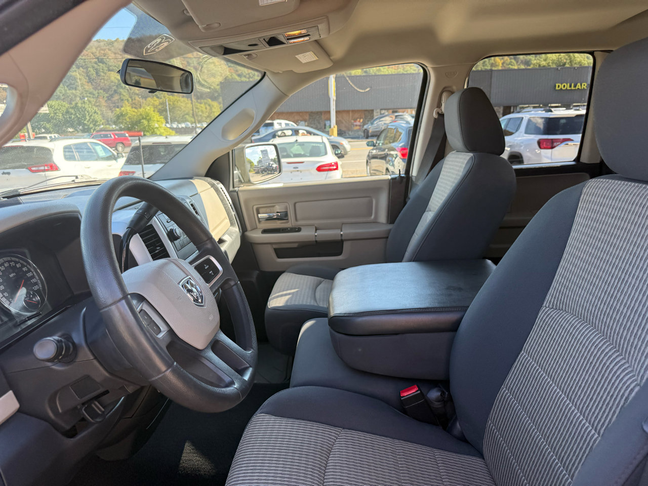 Used 2009 Dodge Ram 1500 Truck SLT image 33