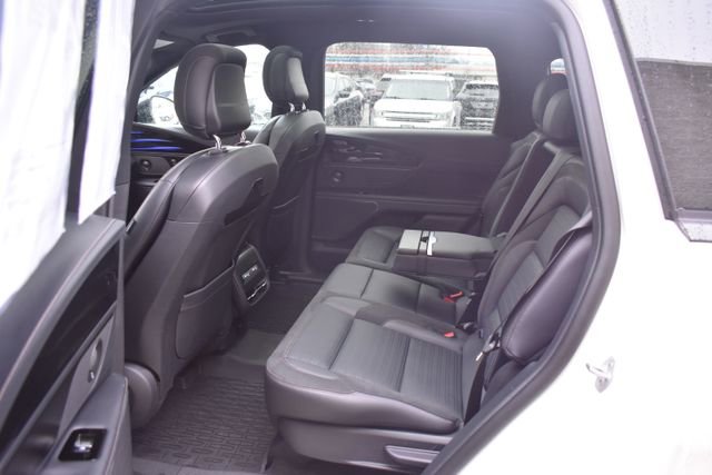 Used 2024 Lincoln Nautilus Reserve w/ Equipment Group 202A image 44