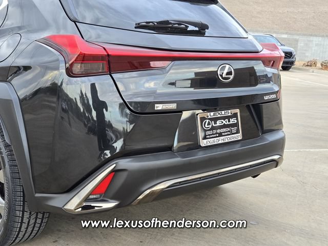 Used 2020 Lexus UX 200 F Sport w/ Accessory Package FWD image 5