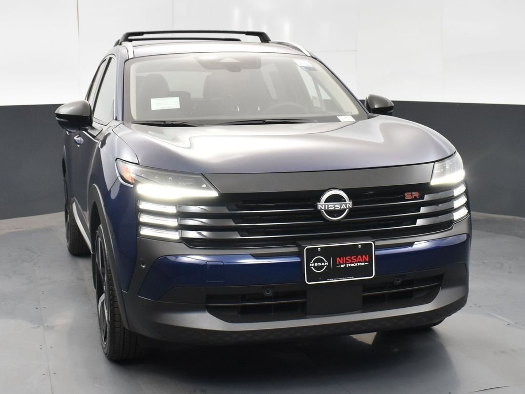 New 2026 Nissan Kicks SR w/ Cold Weather Package image 2