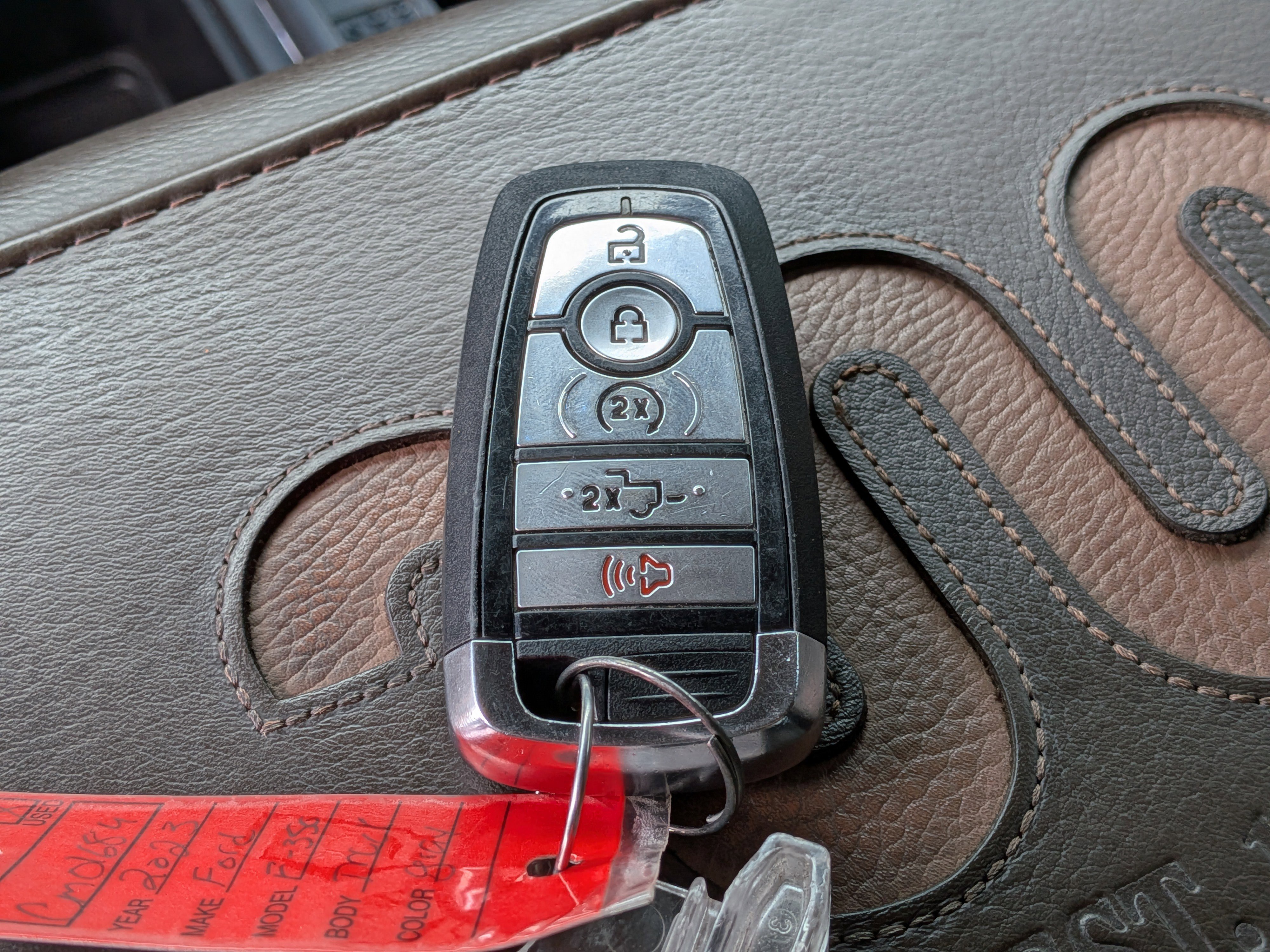 Used 2023 Ford F350 King Ranch w/ Chrome Package AWD/4WD image 37