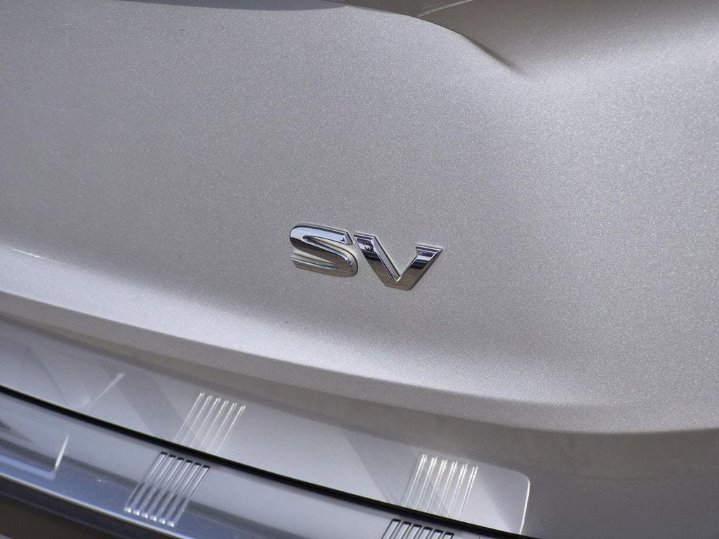Used 2022 Nissan Rogue SV image 9