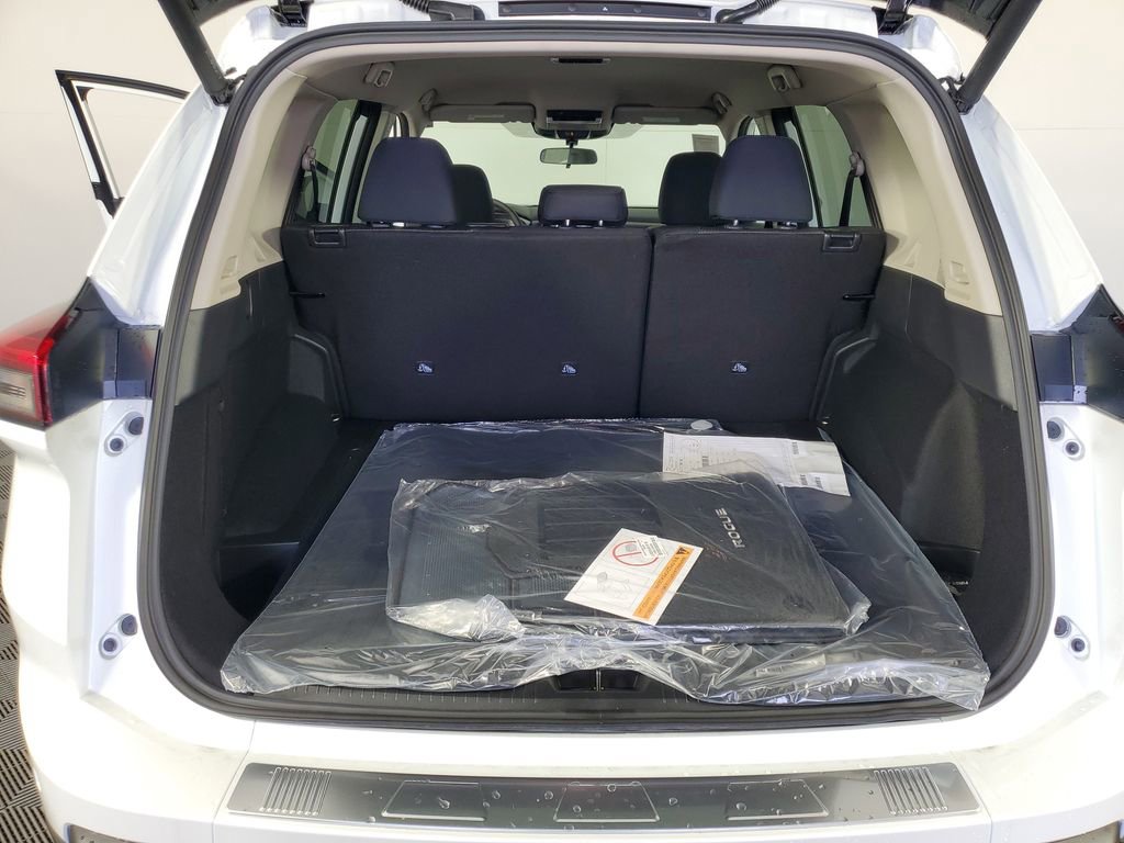 New 2026 Nissan Rogue SV image 31