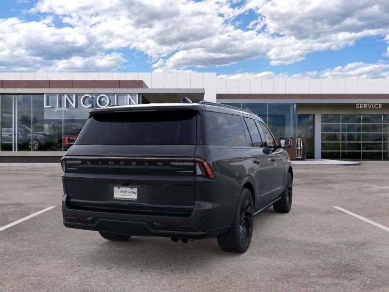 New 2026 Lincoln Navigator L Reserve w/ Jet Appearance Package AWD/4WD image 8