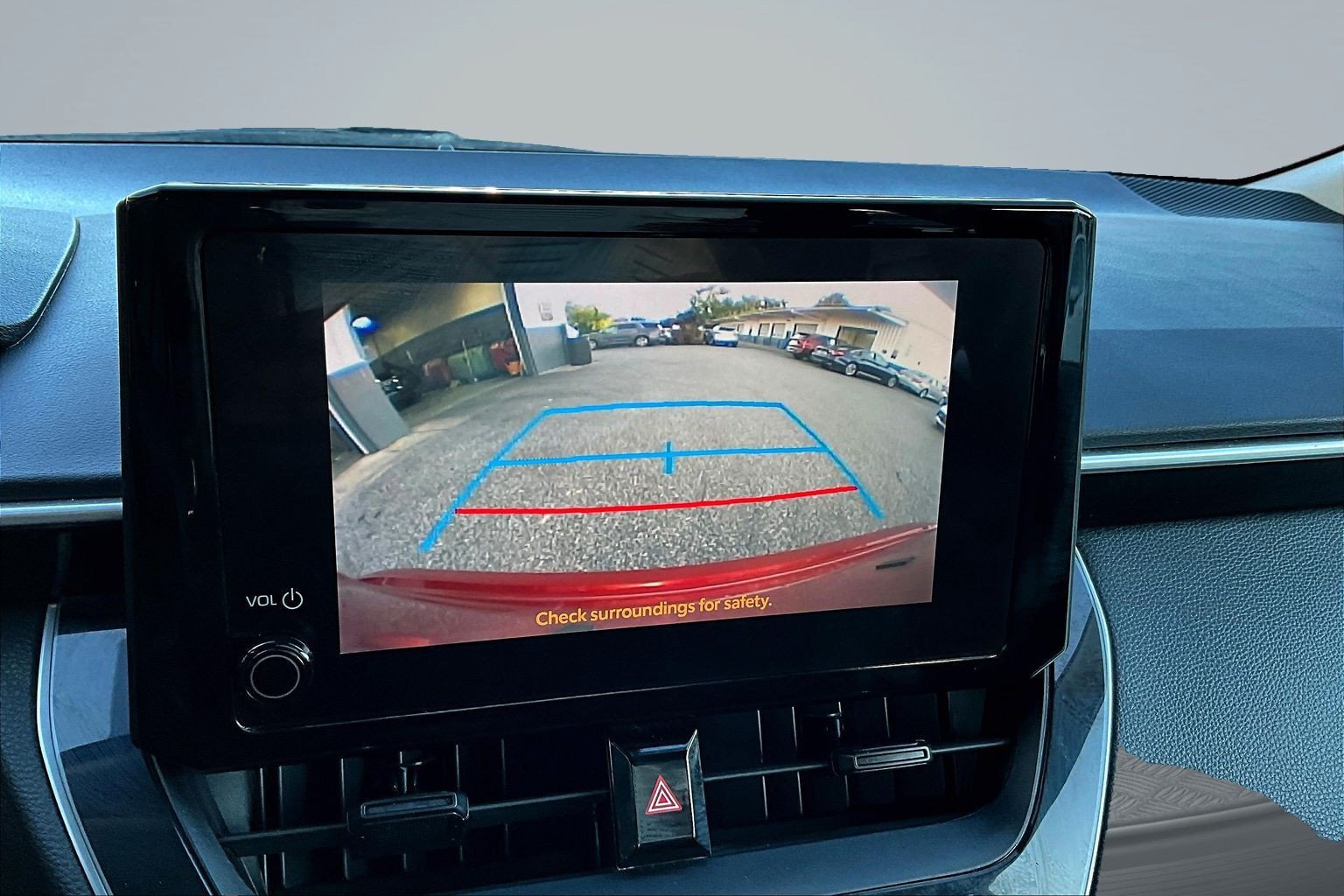 Used 2024 Toyota Corolla LE FWD image 11