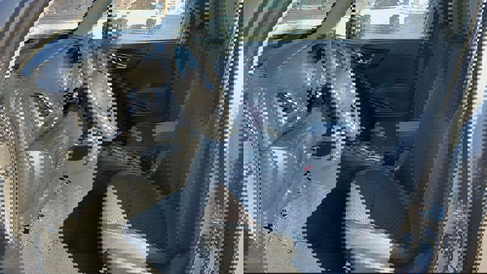 Used 2019 Subaru Forester Premium w/ All-Weather Package image 30