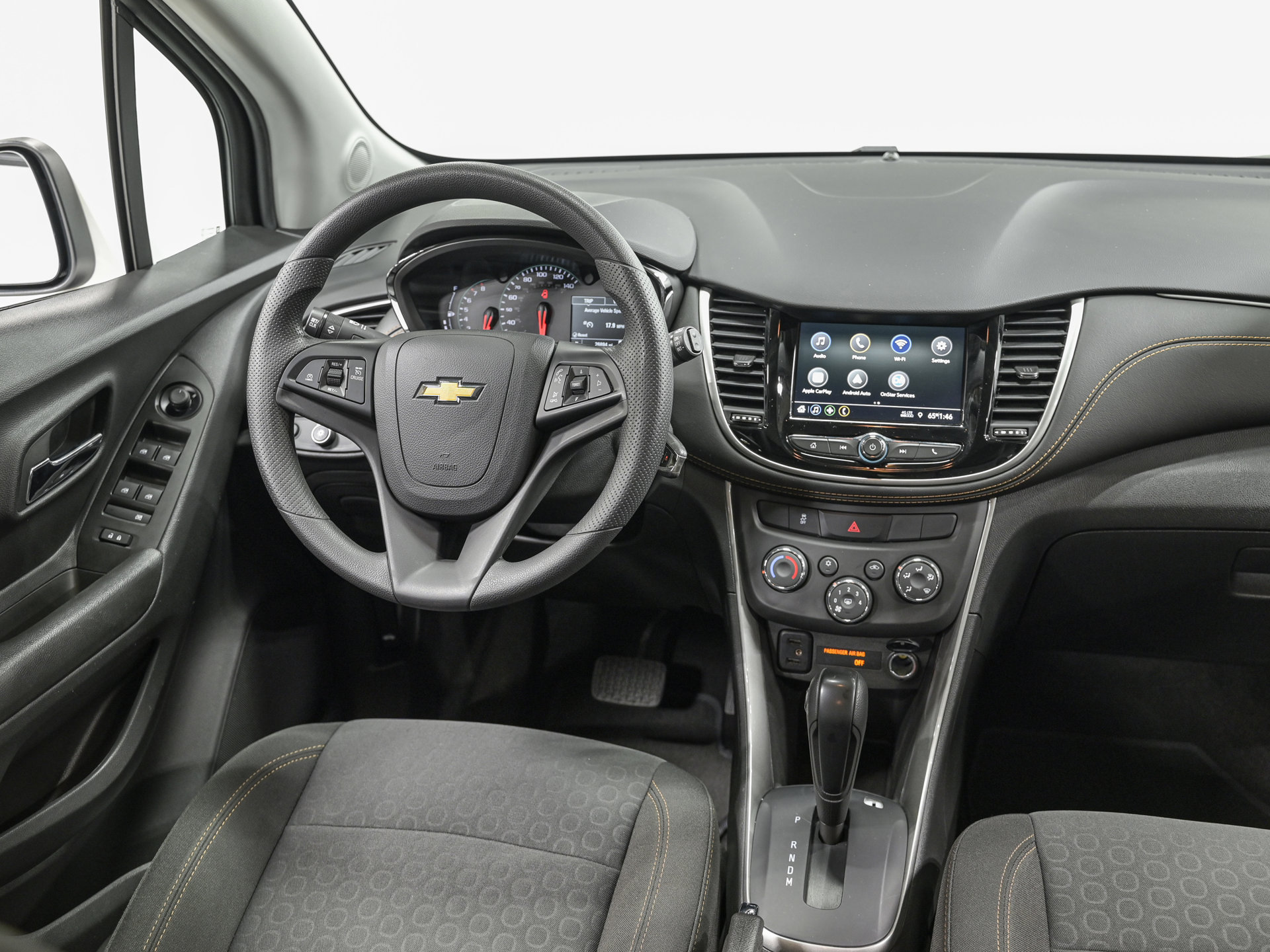 Used 2022 Chevrolet Trax LS w/ Tint and Cruise Package AWD/4WD image 30