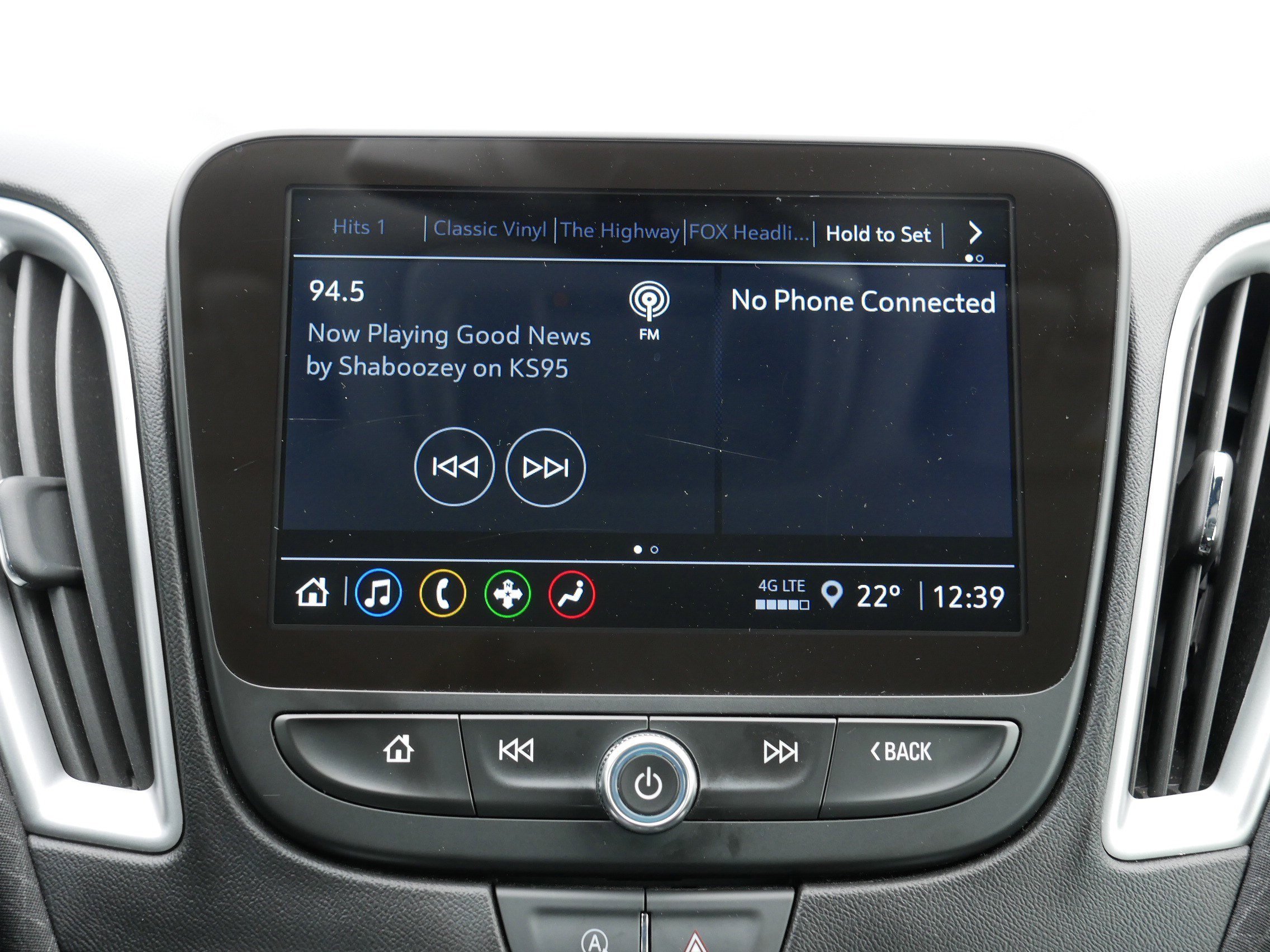 Used 2024 Chevrolet Malibu LT image 22