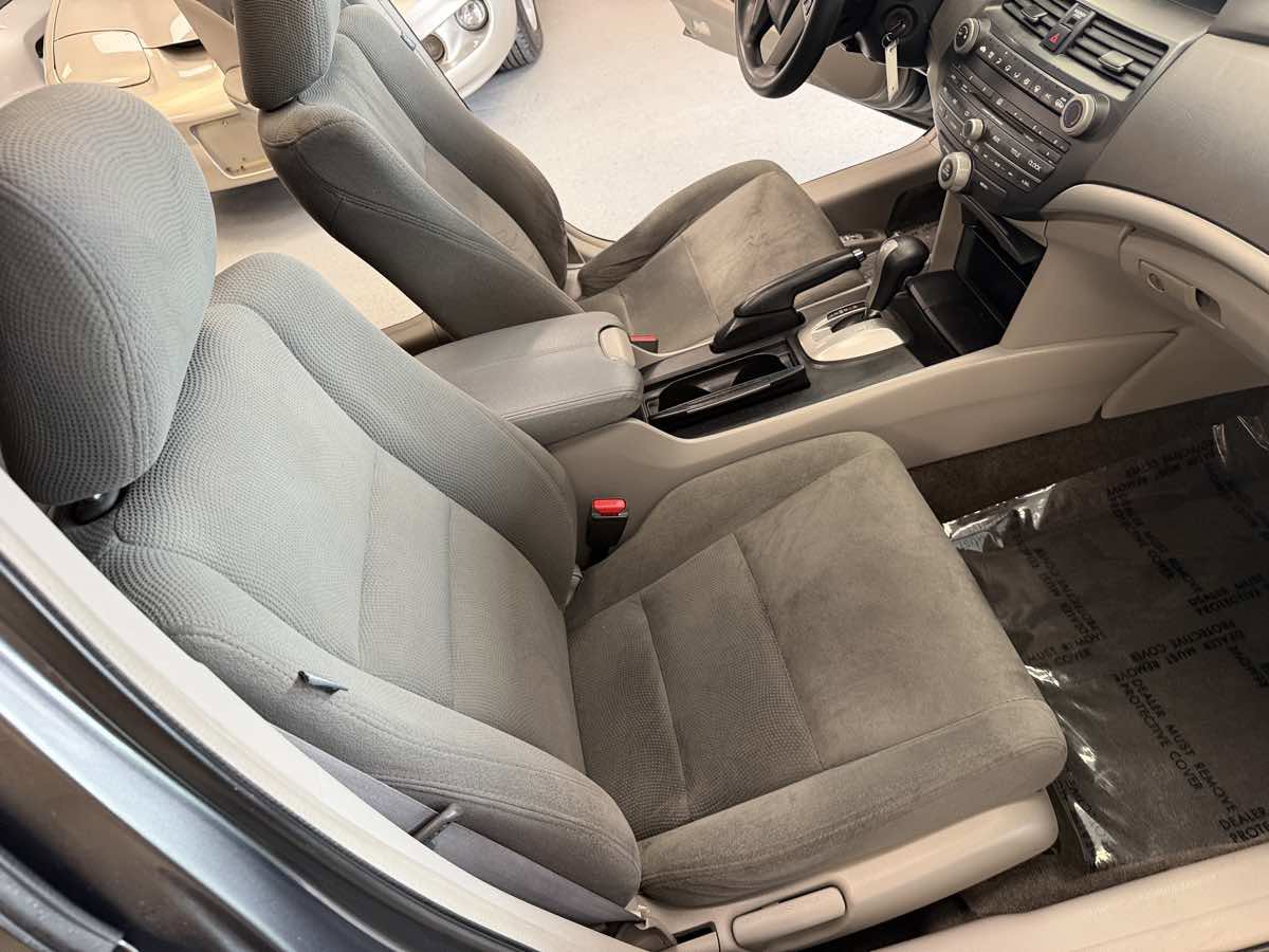 Used 2009 Honda Accord EX image 17
