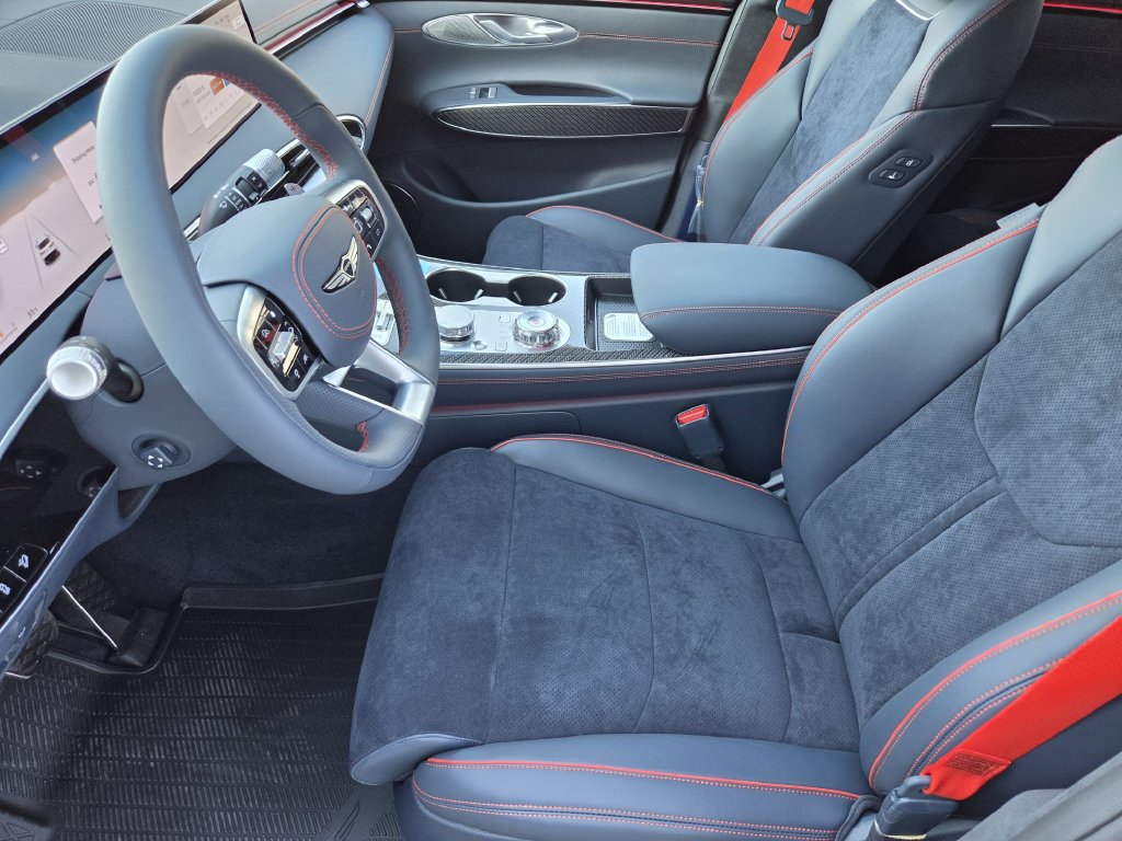 New 2027 Genesis GV70 3.5T Prestige AWD/4WD image 14