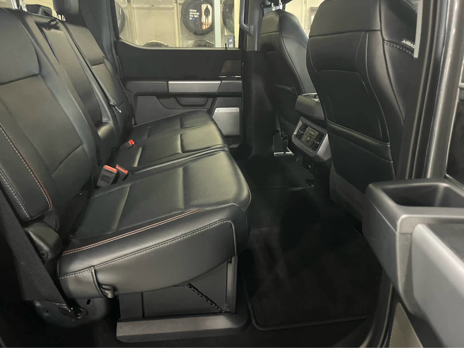 Used 2024 Ford F250 Lariat w/ Lariat Ultimate Package image 41