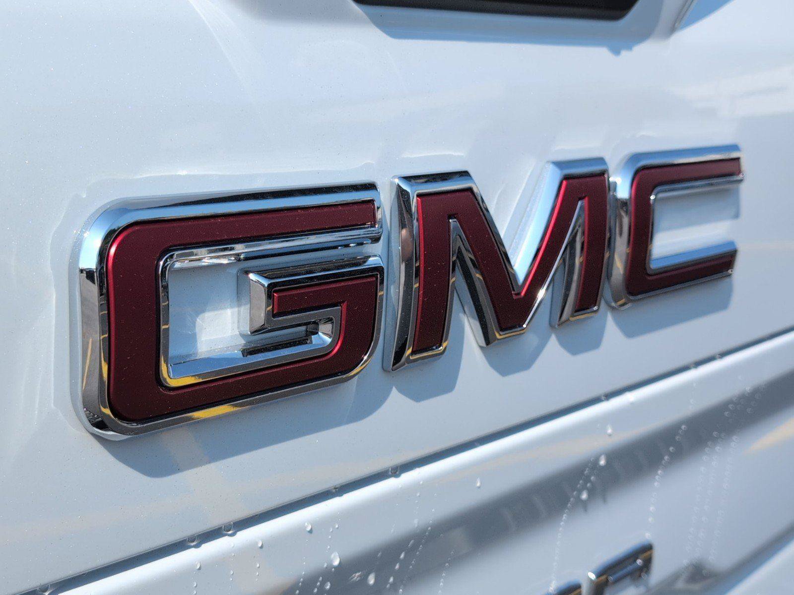 New 2026 GMC Sierra 1500 SLT w/ SLT Premium Plus Package AWD/4WD image 5