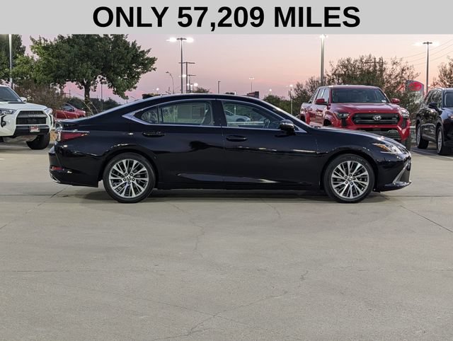 Used 2021 Lexus ES 350 w/ Premium Package FWD image 4