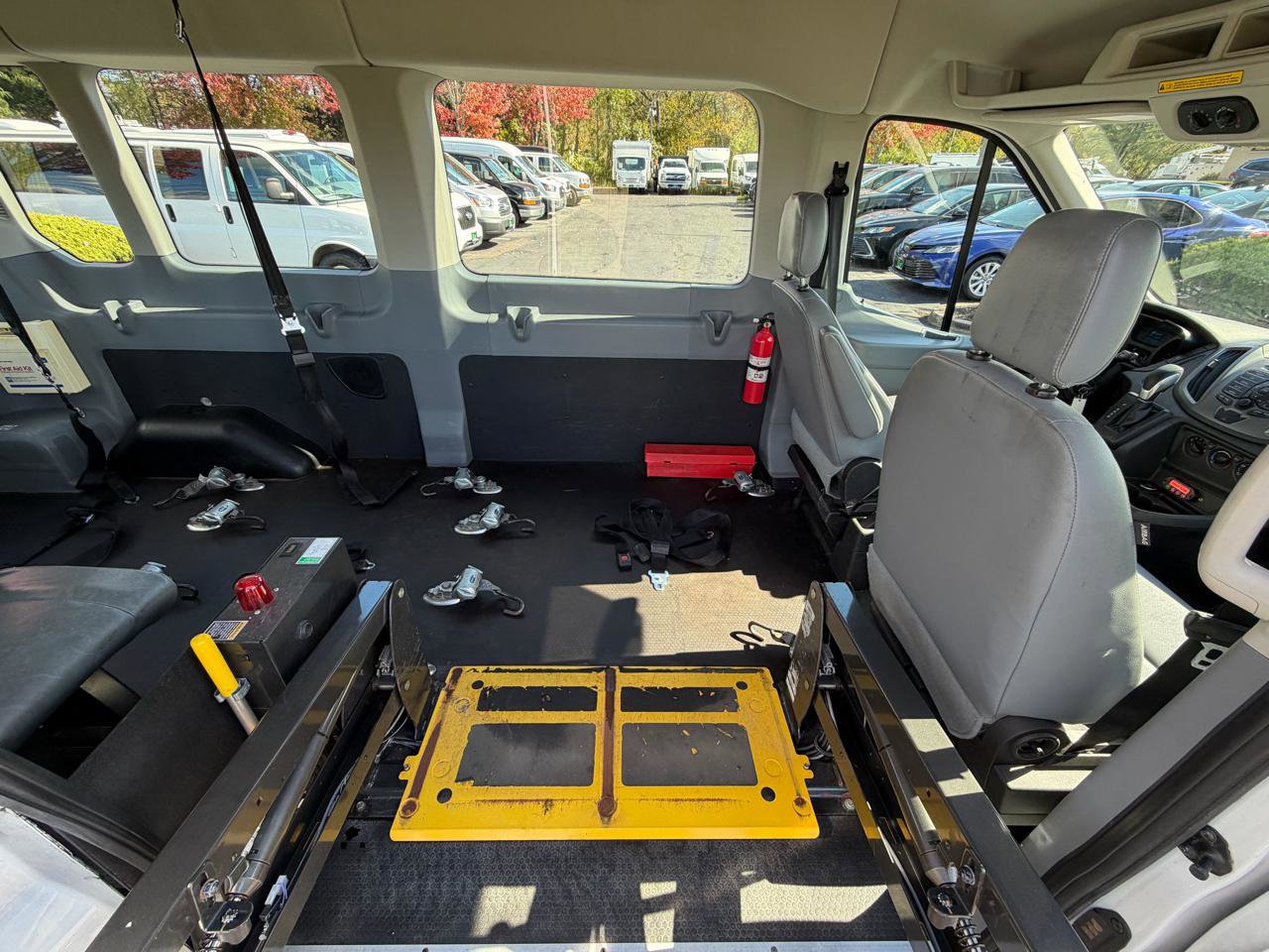 Used 2016 Ford Transit 350 XL RWD image 32