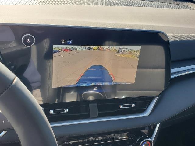 New 2026 Chevrolet Equinox LT w/ Convenience Package II image 23