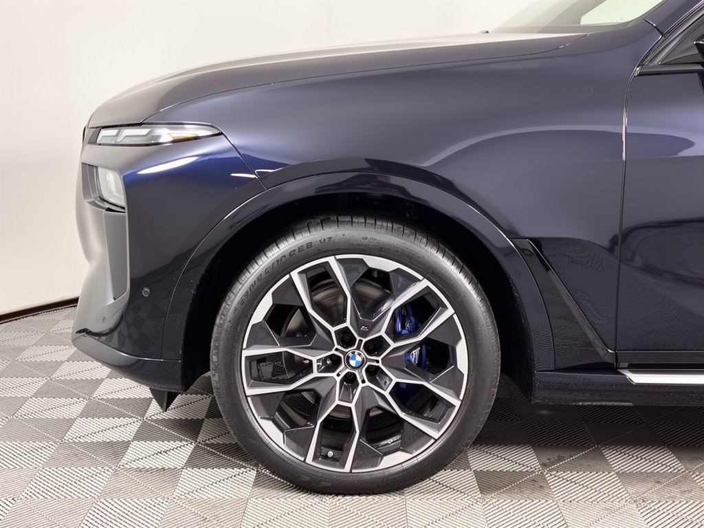 New 2027 BMW X7 xDrive40i w/ M Sport Package AWD/4WD image 13