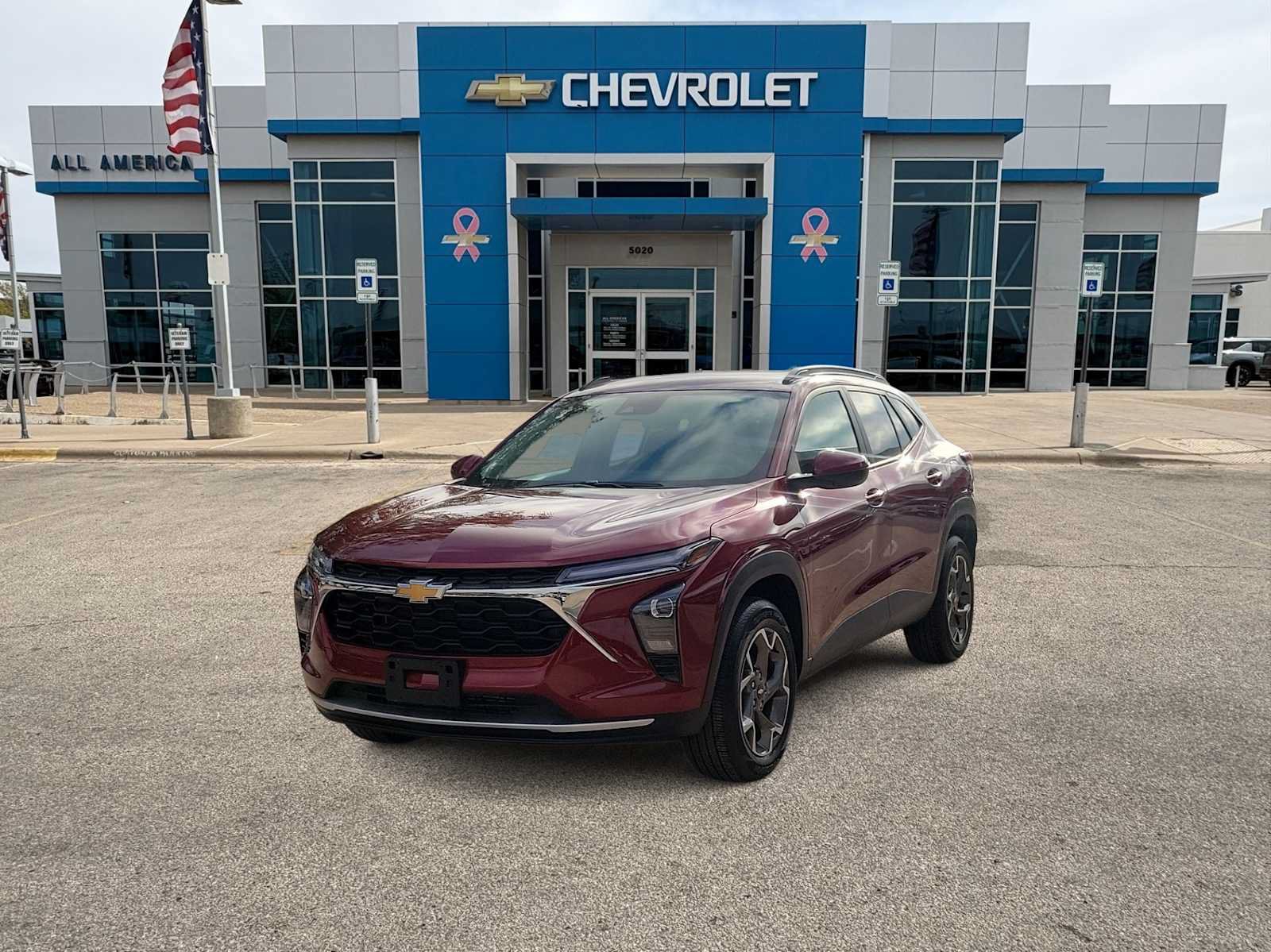 Used 2025 Chevrolet Trax LT