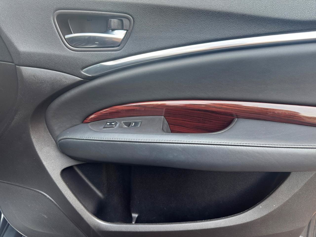 Used 2016 Acura MDX SH-AWD image 26