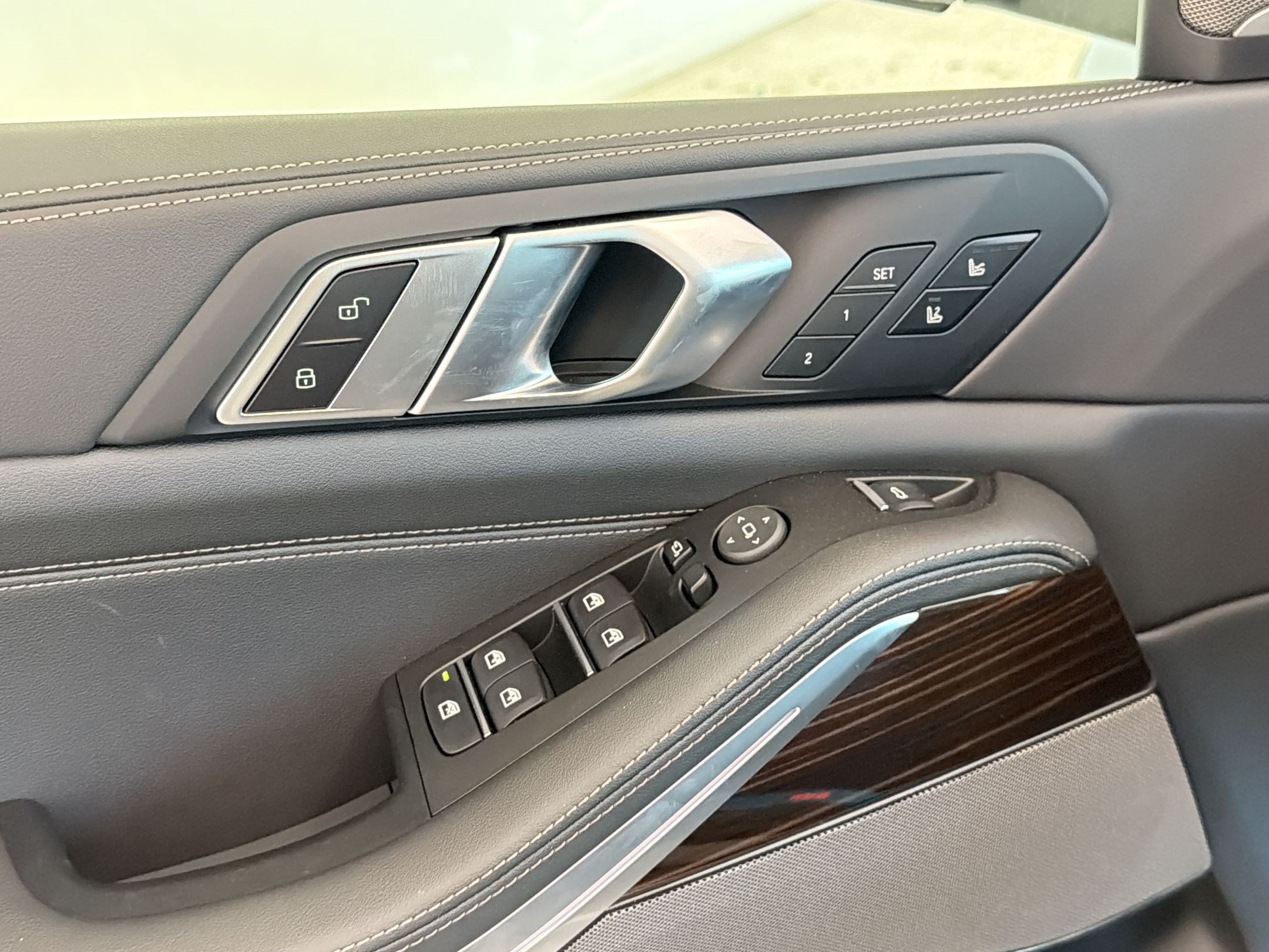 New 2026 BMW X5 xDrive40i AWD/4WD image 21