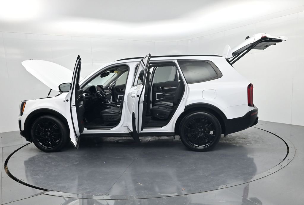 Used 2022 Kia Telluride SX w/ SX Prestige Package image 73