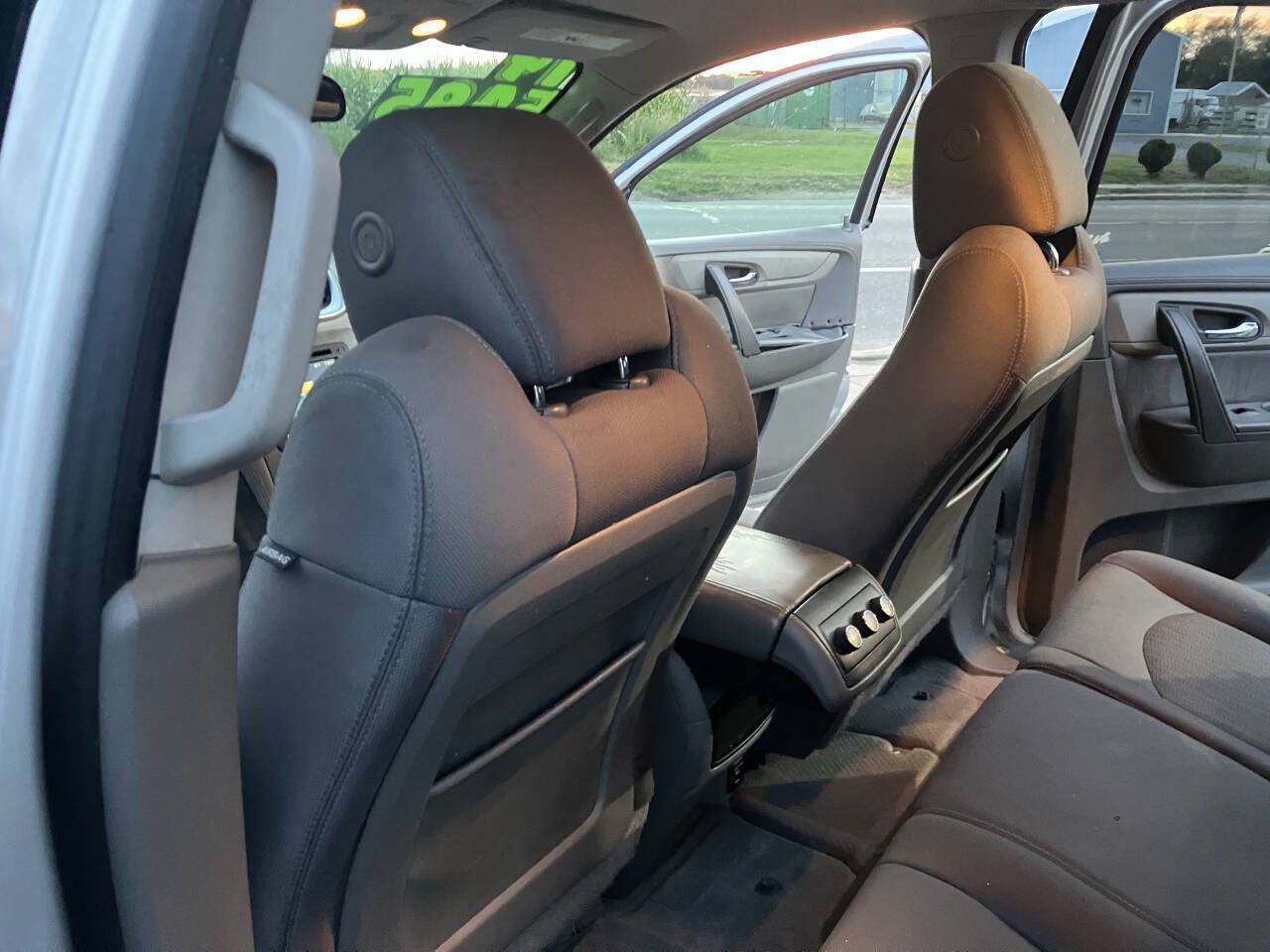 Used 2014 Chevrolet Traverse LS FWD image 29