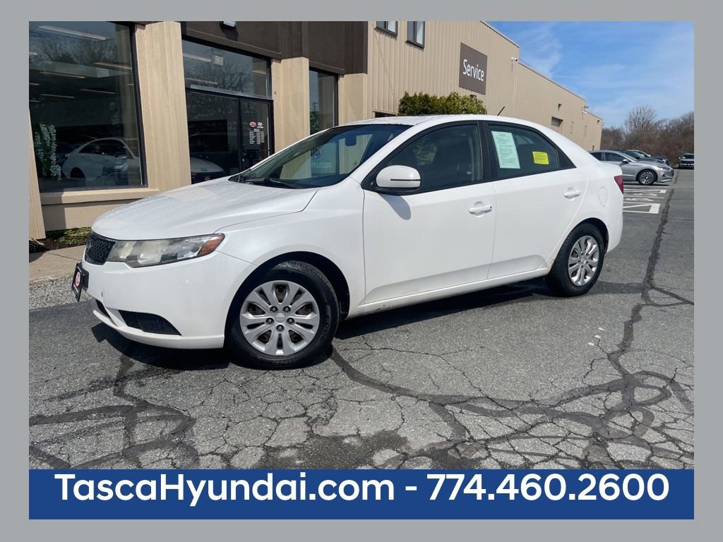 Used 2013 Kia Forte EX FWD image 1