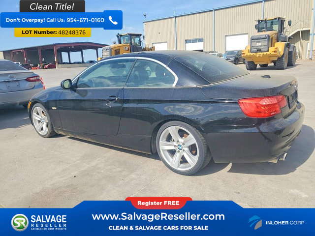Used 2011 BMW 328i Convertible RWD image 3