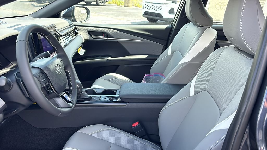 New 2026 Toyota Camry SE FWD image 22